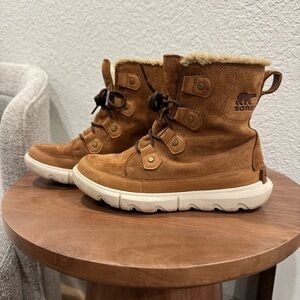 Sorel Boots EUC